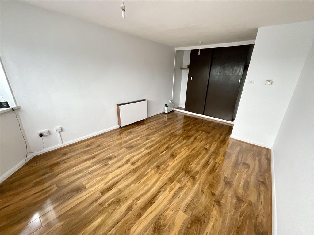 Additional image 7 of 1 bed flat for saleSunnyhill, Llanelli SA15