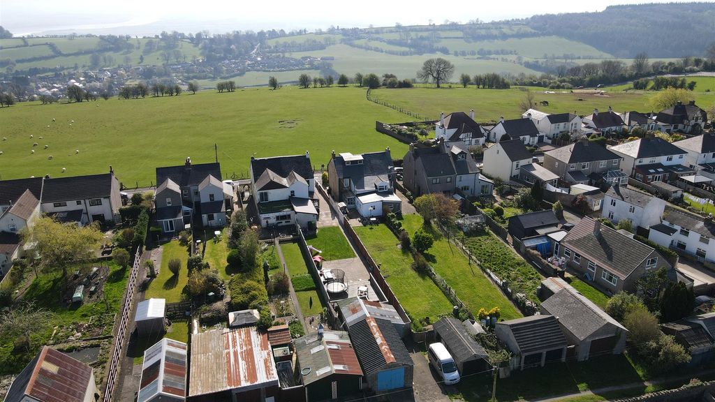 Additional image 2 of 3 bed semi-detached house for saleLittledean Hill Road, Cinderford GL14