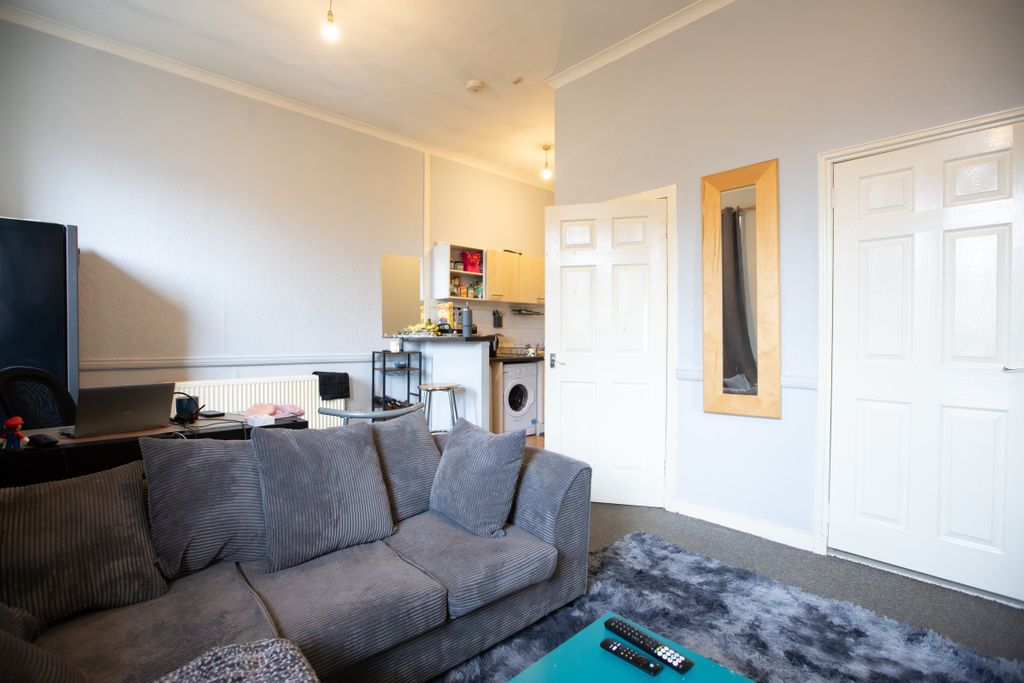 Additional image 4 of 1 bed flat for saleCrossgates, Larkhall ML9