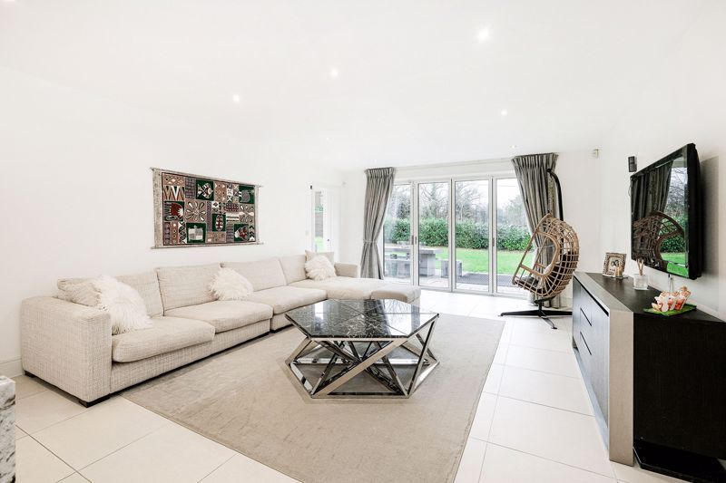 Additional image 14 of 5 bed detached house for saleHigh Road, Chigwell IG7