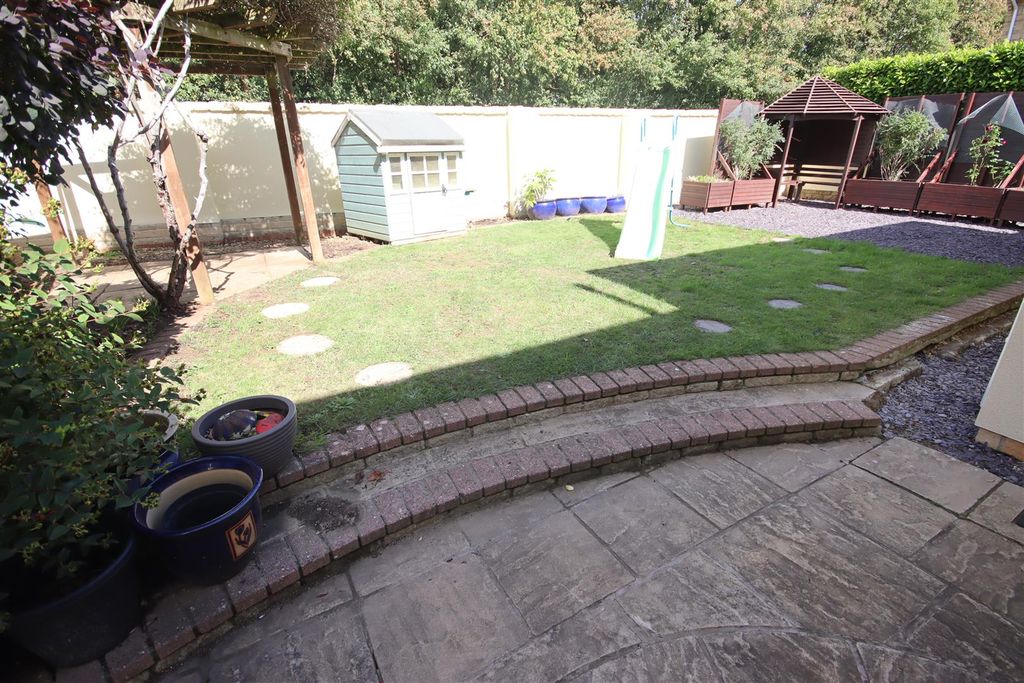 Additional image 20 of 5 bed detached house for saleChamberlain Road, Chippenham SN14