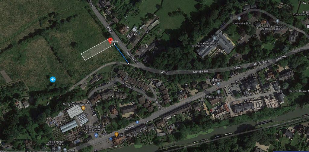 Land for saleDunkirk Hill, Devizes SN10 photo 2