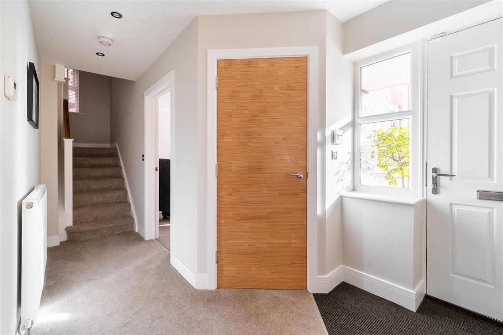 Additional image 15 of 5 bed detached house for saleTreeneuk Gardens, Ashgate, Chesterfield S40