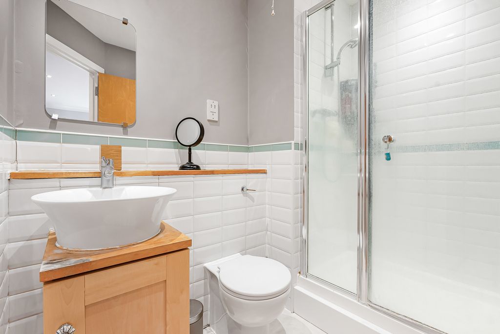Additional image 17 of 2 bed flat for saleBridge Wharf, Chertsey, Surrey KT16
