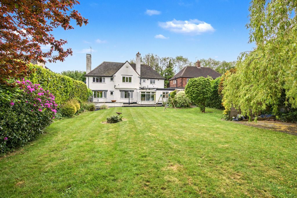 Additional image 38 of 4 bed detached house for saleWhitecotes Lane, Walton, Chesterfield S40