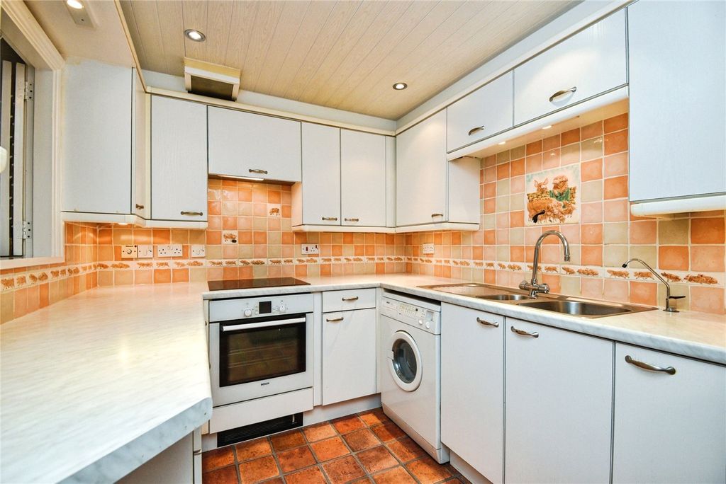 Additional image 3 of 2 bed flat for saleAshleigh Court, Arnside LA5
