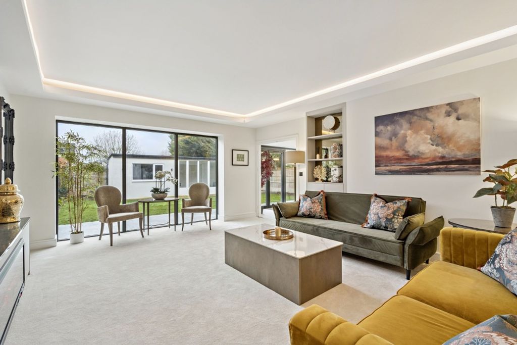 Additional image 7 of 5 bed detached house for saleAldenham Road, Bushey WD23