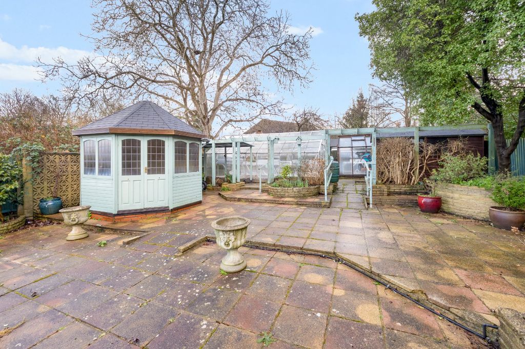 Additional image 24 of 6 bed semi-detached house for saleSalisbury Road, Carshalton SM5