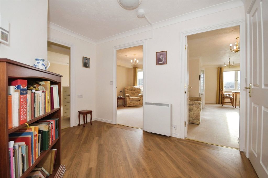 Additional image 10 of 2 bed flat for saleStephenson Court, Chesterfield S40
