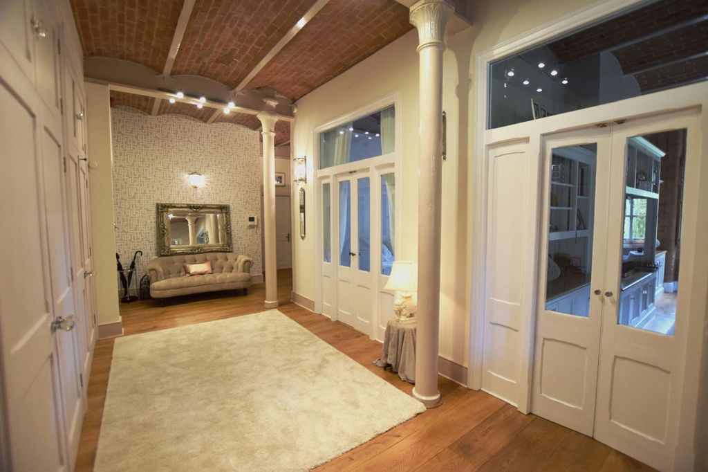 Additional image 5 of 3 bed flat for saleBliss Mill, Chipping Norton OX7