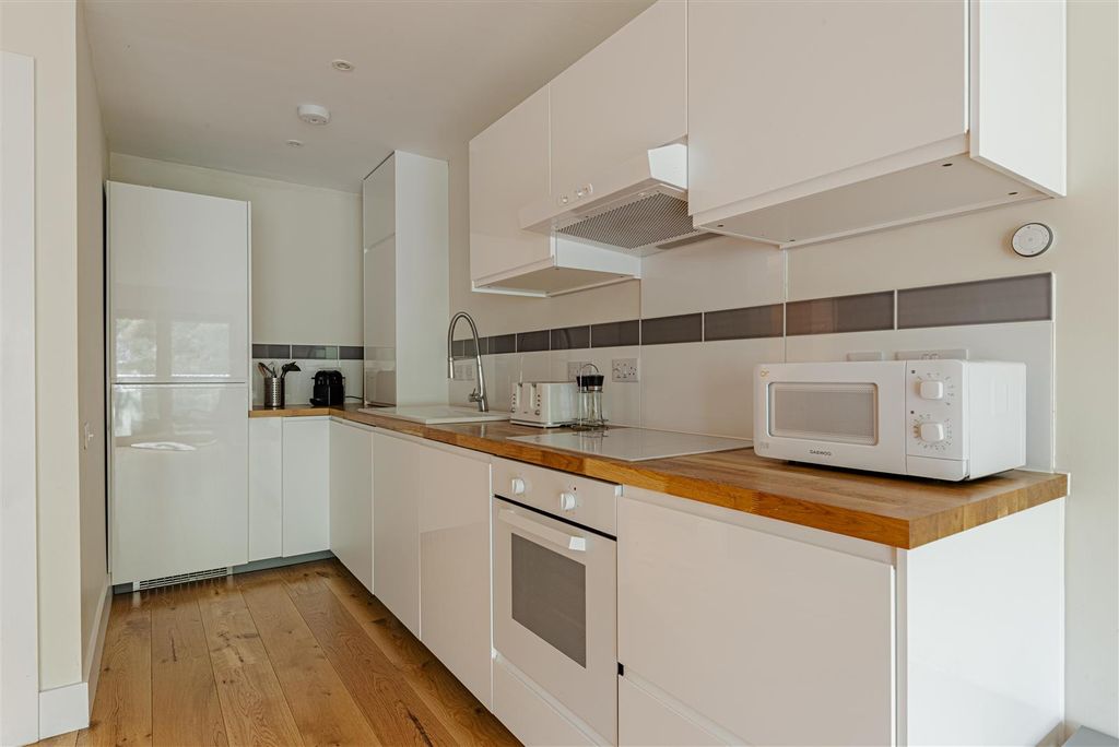 Additional image 7 of 2 bed flat for saleSt. Stephen's Road, Canterbury CT2