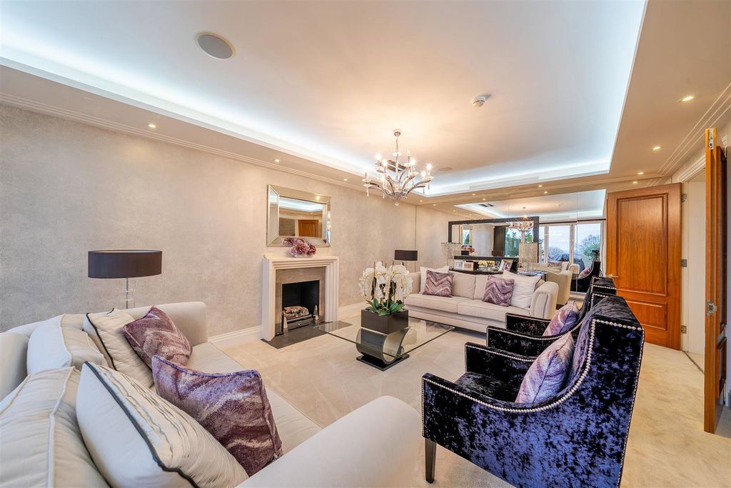 Additional image 10 of 5 bed detached house for saleProwse Avenue, Bushey Heath, Bushey WD23