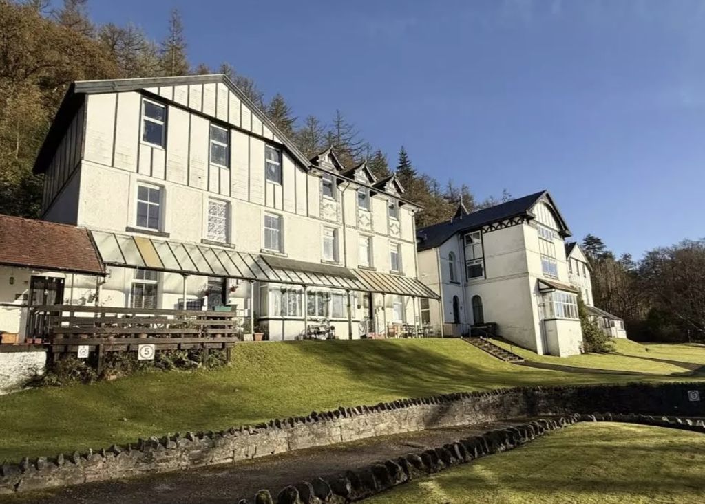 3 bed flat for saleKilmun Court, Kilmun, Dunoon, Argyll And Bute PA23