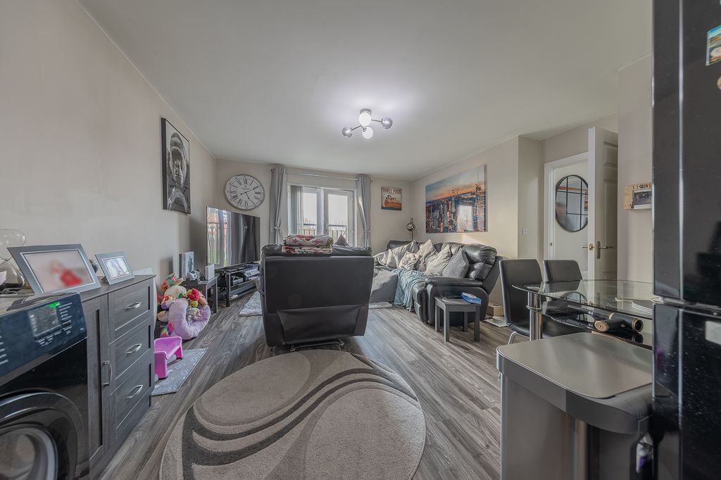Additional image 4 of 2 bed flat for saleCapercaillie Drive, Cannock WS11