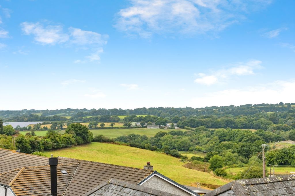 Additional image 16 of 5 bed end terrace house for saleValentine Row, Callington, Cornwall PL17