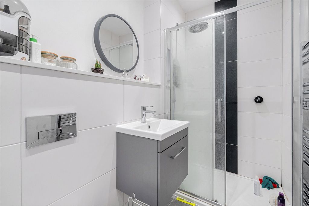 Additional image 28 of 7 bed detached house for saleHeathway, Camberley, Surrey GU15