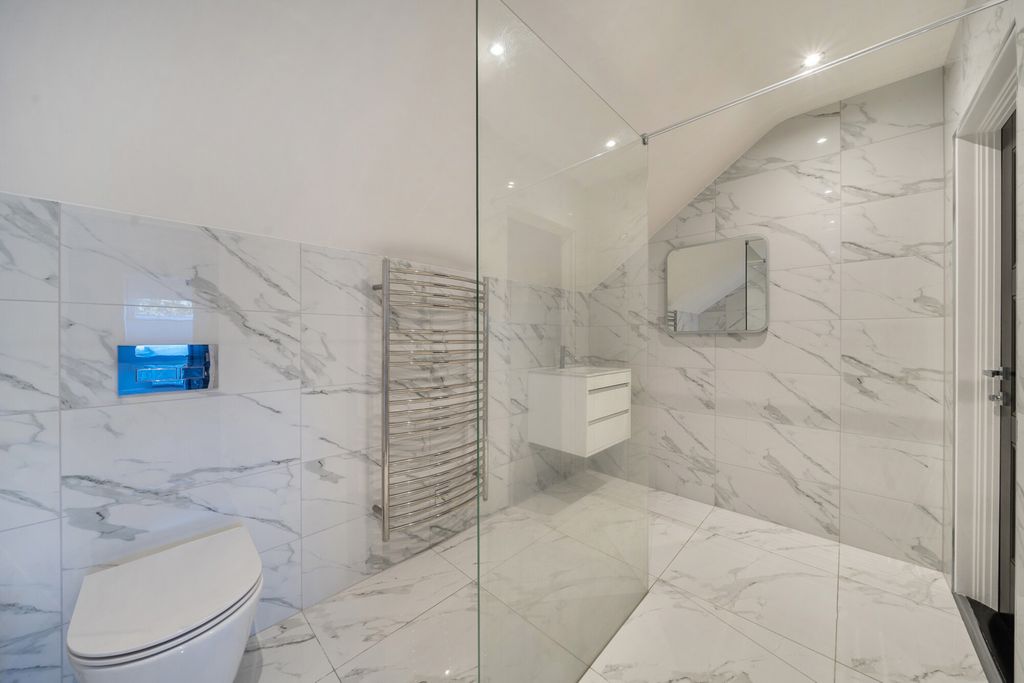 Additional image 24 of 7 bed detached house for saleHeathley End, Chislehurst BR7