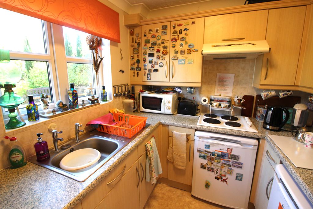 Additional image 10 of 1 bed flat for saleThe Green, Chipping Norton OX7