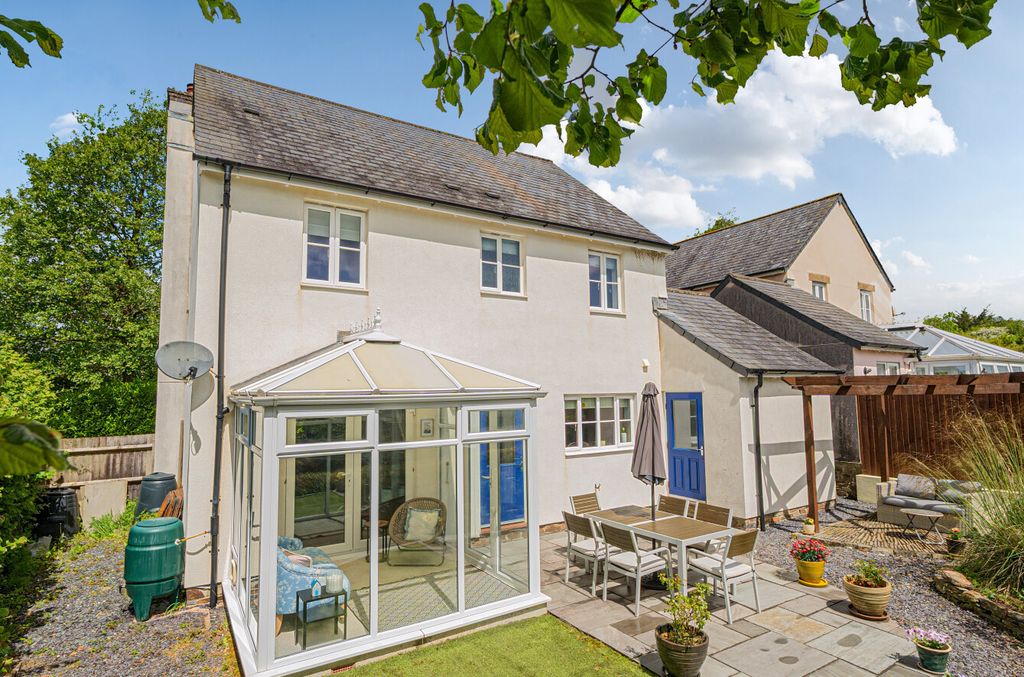 Additional image 15 of 4 bed detached house for saleCotehele Close, Callington, Cornwall PL17