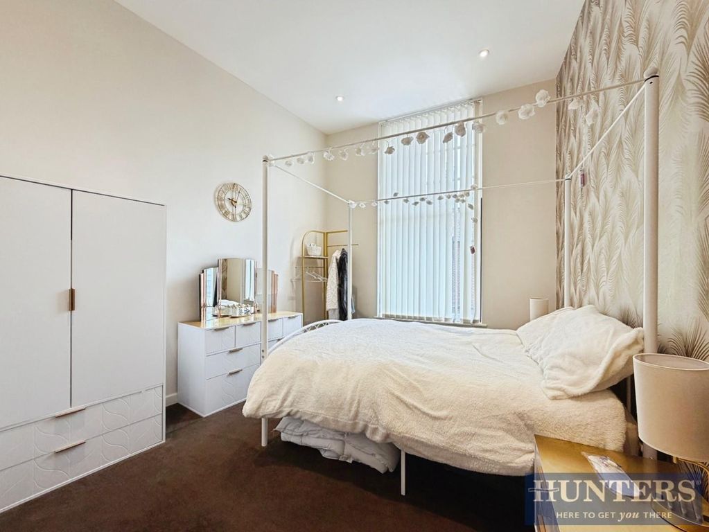 Additional image 10 of 2 bed flat for saleHigh Street, Chatham ME4