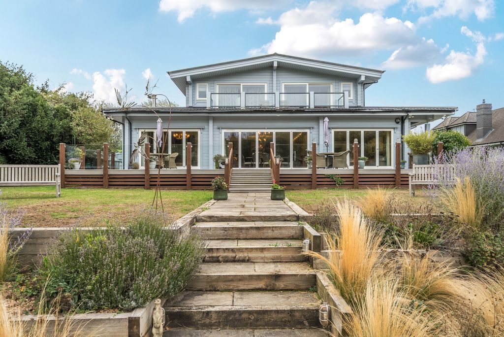 Additional image 21 of 4 bed detached house for saleLaleham Reach, Chertsey KT16