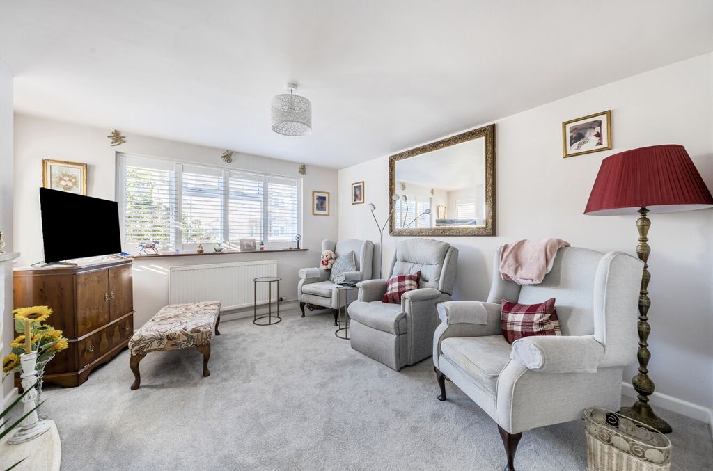 Additional image 8 of 4 bed detached house for saleAshcroft Gardens, Cirencester, Gloucestershire GL7