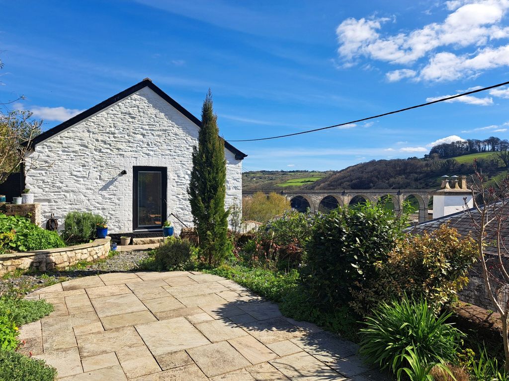3 bed end terrace house for saleHigher Kelly, Calstock, Cornwall PL18