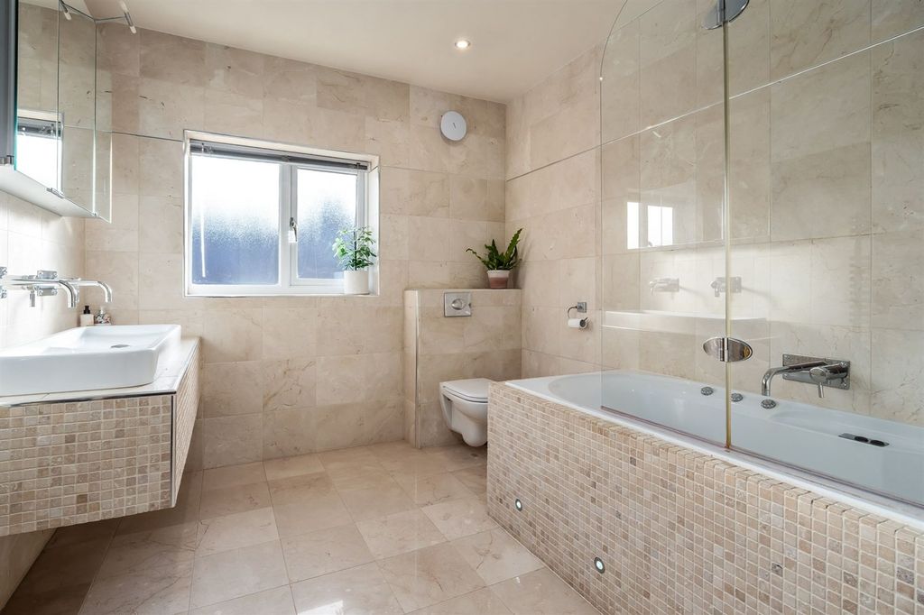 Additional image 22 of 5 bed property for saleLightwood Road, Buxton SK17