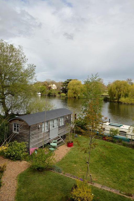 Additional image 28 of 2 bed detached house for saleLaleham Reach, Chertsey KT16