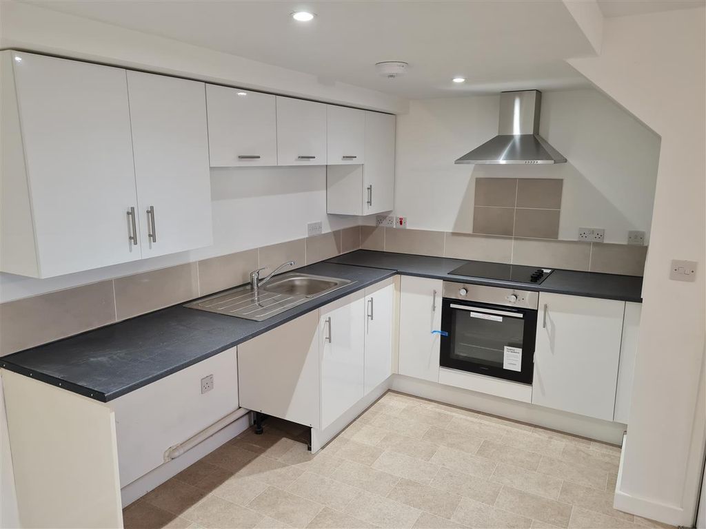 Additional image 9 of 13 bed flat for saleOld Road, Clacton On Sea CO15