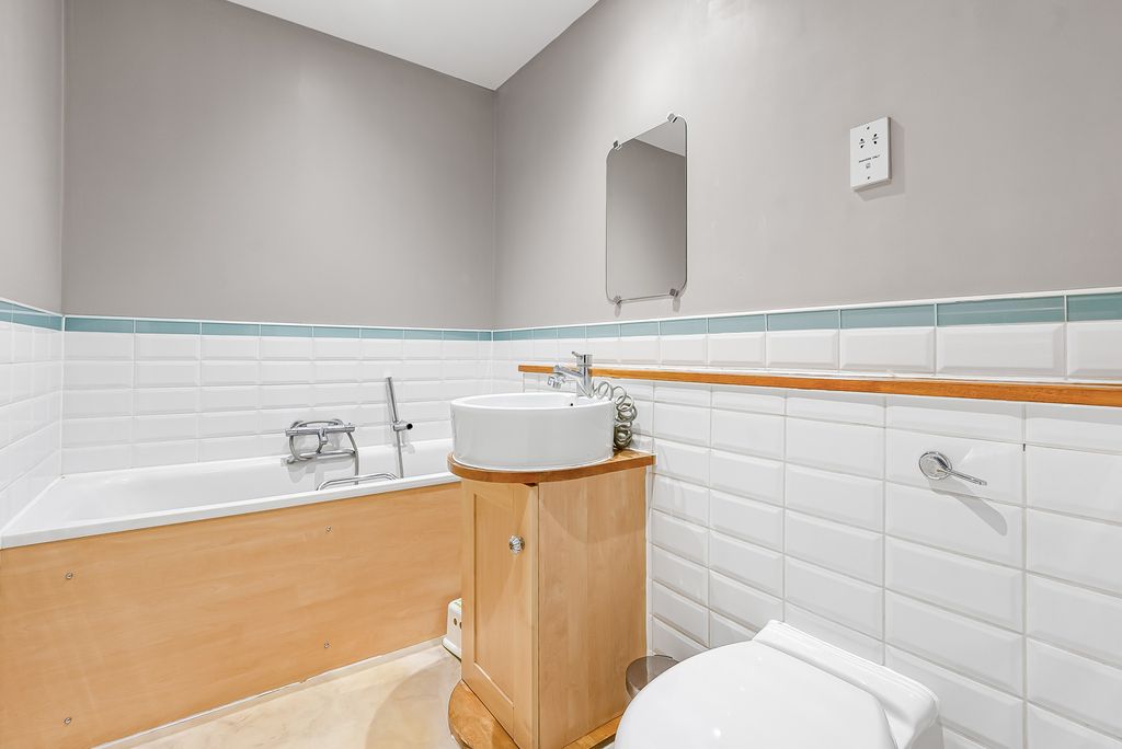 Additional image 16 of 2 bed flat for saleBridge Wharf, Chertsey, Surrey KT16