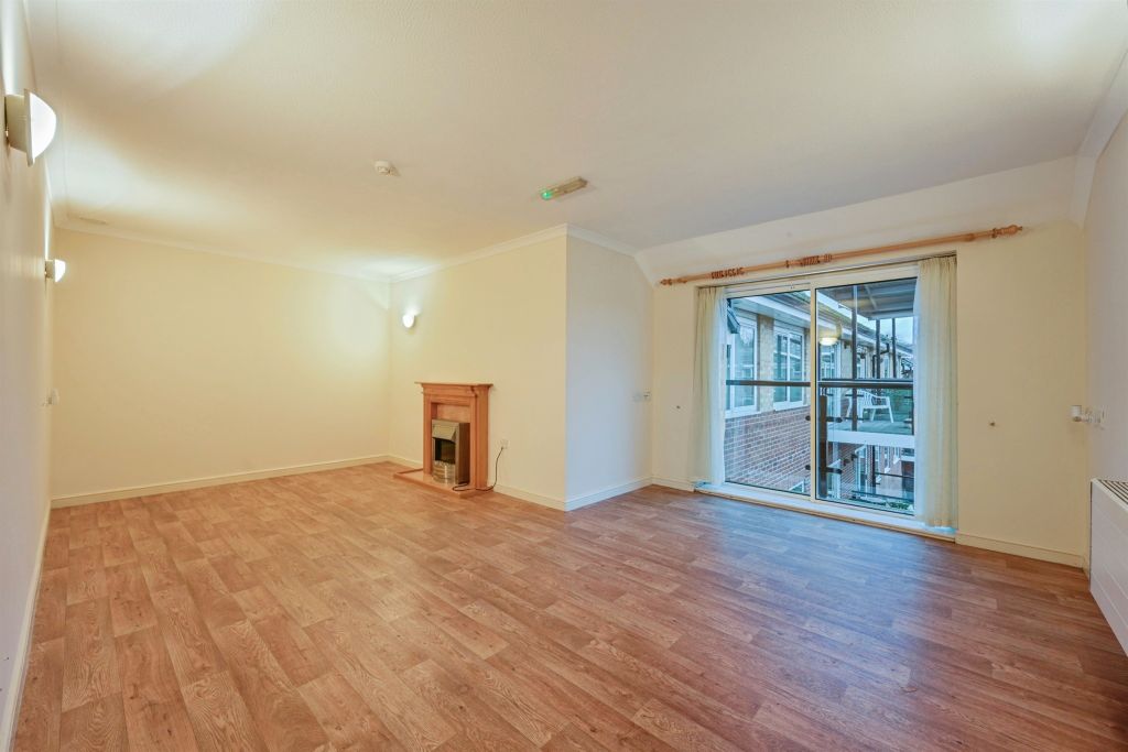 Additional image 5 of 1 bed flat for saleLower Sandford Street, Lichfield WS13