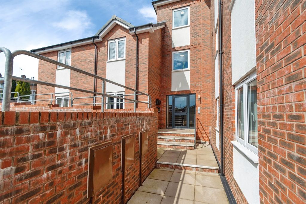 Additional image 18 of 2 bed flat for saleBracken Close, Hednesford, Cannock WS12