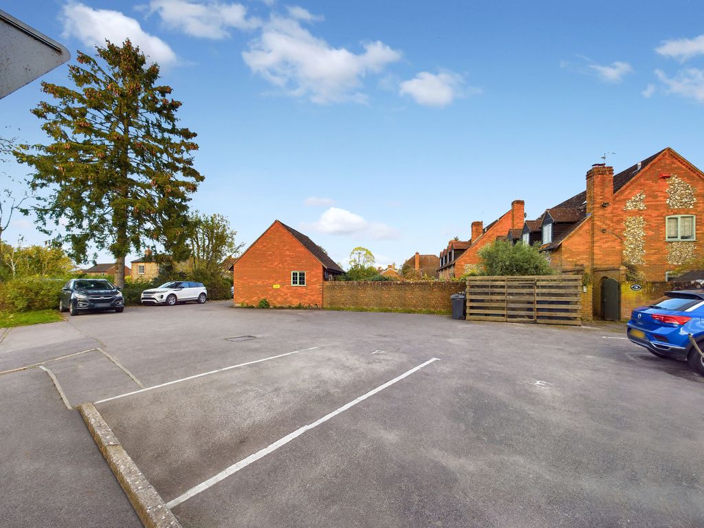 Additional image 10 of 1 bed flat for saleWellington House, Lower Icknield Way, Longwick, Princes Risborough, Buckinghamshire HP27