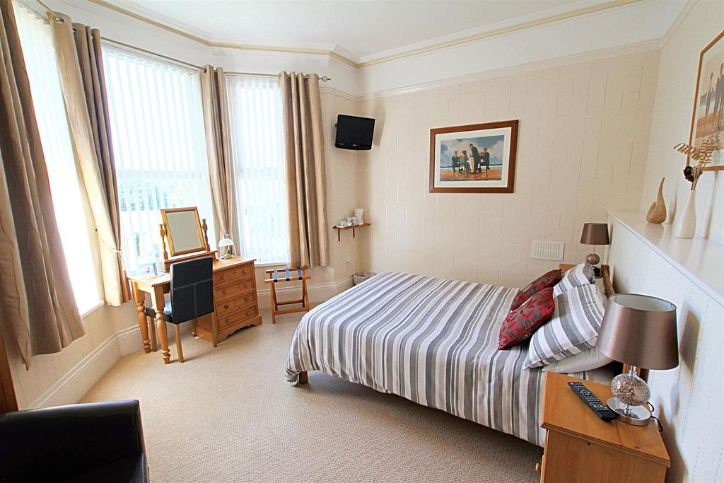 Additional image 20 of 7 bed detached house for saleParc Avenue, Gwbert Road, Cardigan SA43