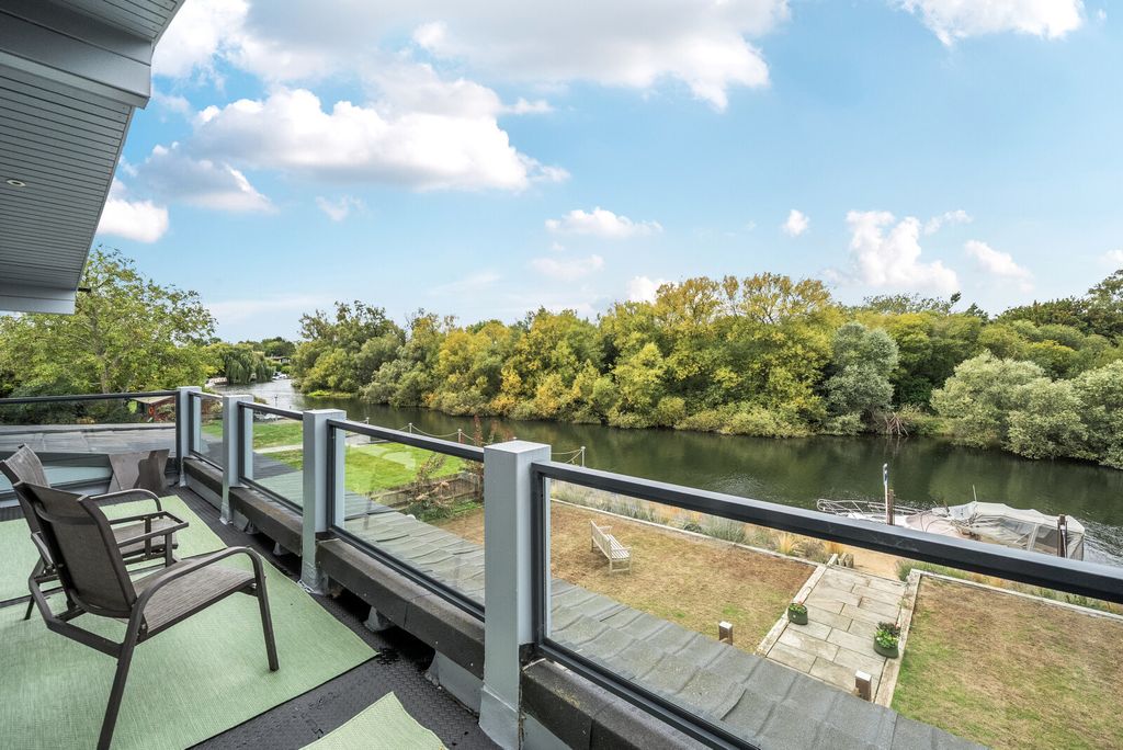 Additional image 24 of 4 bed detached house for saleLaleham Reach, Chertsey KT16