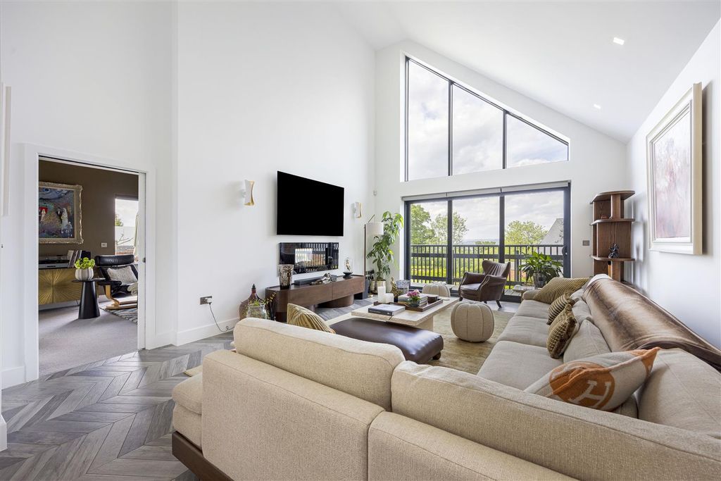 Additional image 3 of 5 bed detached house for saleSovereign View, Charlton Kings, Cheltenham GL52