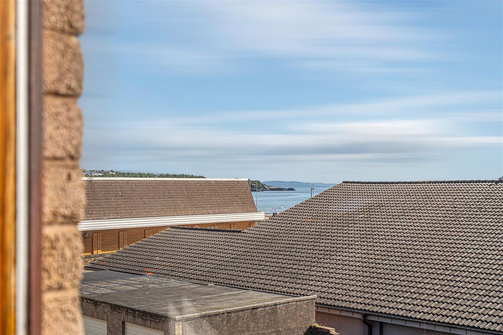 Additional image 8 of 2 bed flat for saleGladney Square, Kirkcaldy KY1