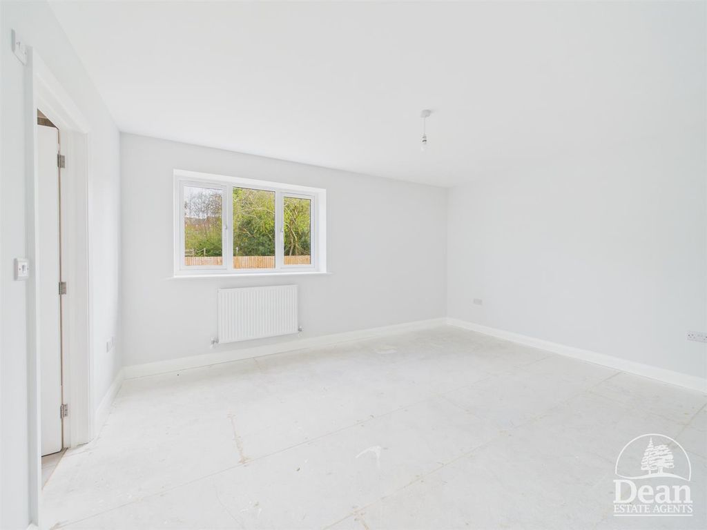 Additional image 17 of 4 bed detached house for saleSchool Close, Cinderford GL14