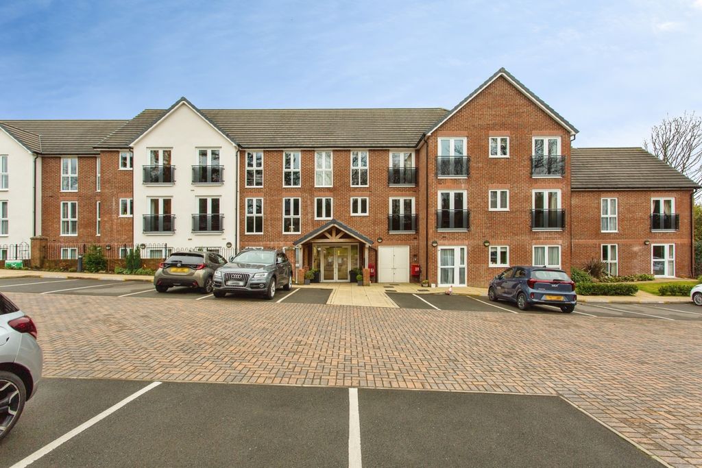 Additional image 13 of 1 bed flat for salePreston Road, Clayton-Le-Woods, Chorley, Lancashire PR6