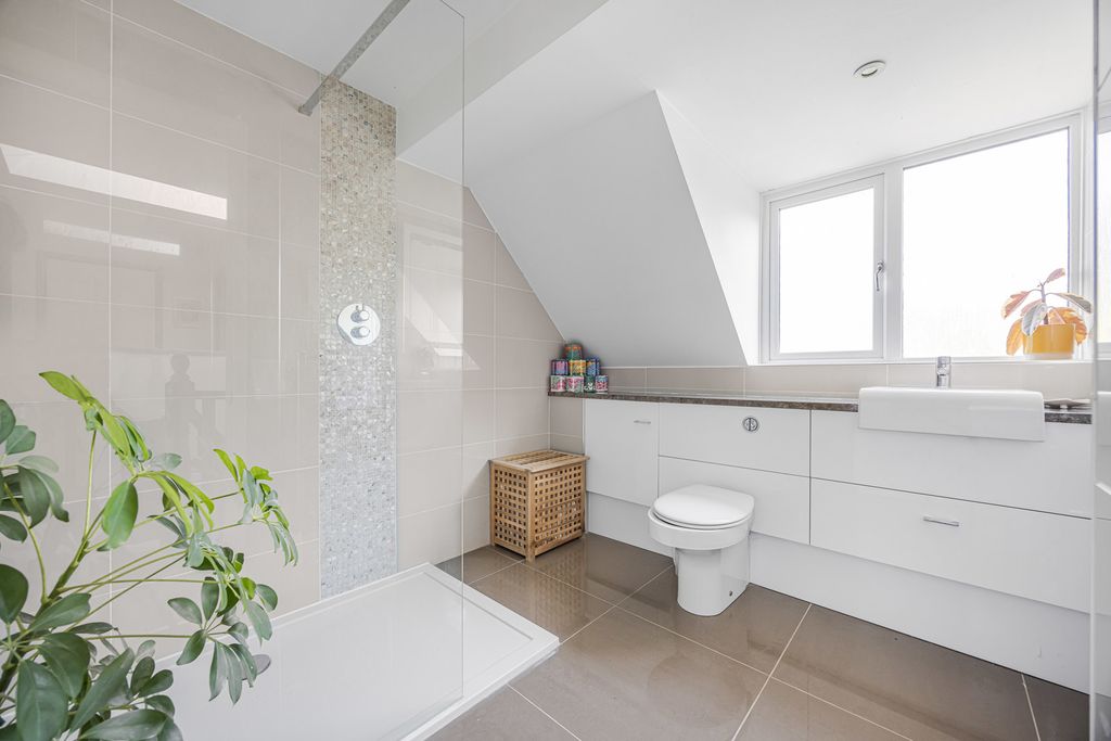 Additional image 18 of 5 bed detached house for saleMorestall Drive, Cirencester, Gloucestershire GL7
