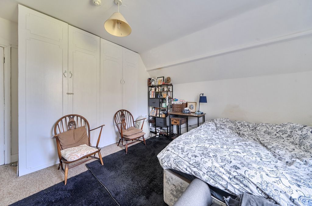 Additional image 7 of 2 bed flat for saleLower Camden, Chislehurst, Kent BR7