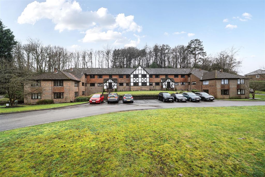 Additional image 20 of 2 bed flat for salePortesbery Hill Drive, Camberley GU15