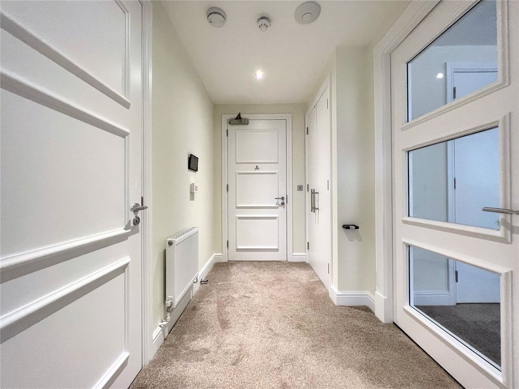 Additional image 6 of 1 bed flat for saleStratton Place, Stratton, Cirencester, Gloucestershire GL7