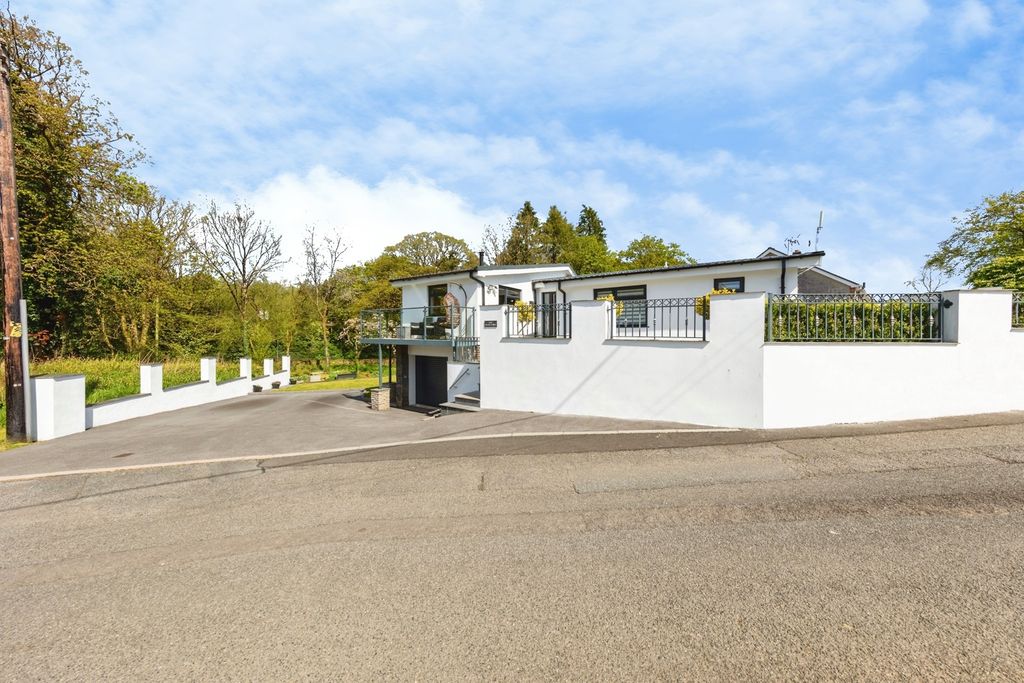 Additional image 2 of 3 bed bungalow for saleMillbank Lane, Johnstown, Carmarthen, Carmarthenshire SA31