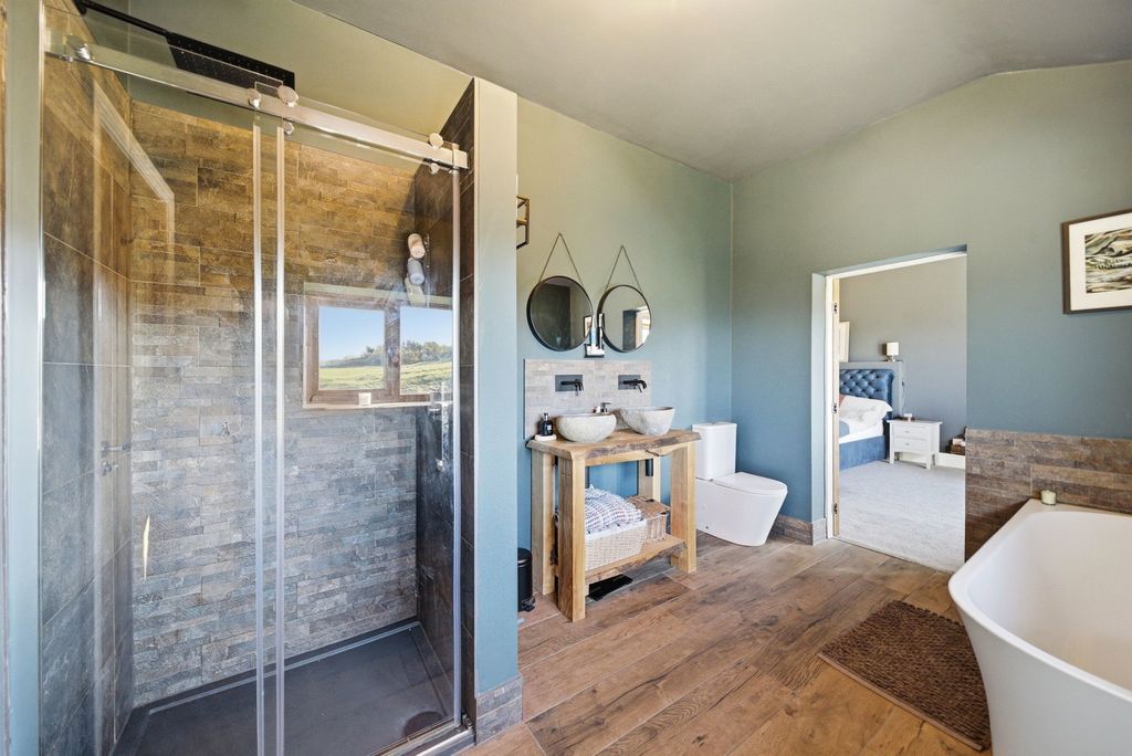 Additional image 39 of 4 bed barn conversion for saleGlen View Road, Burnley BB11