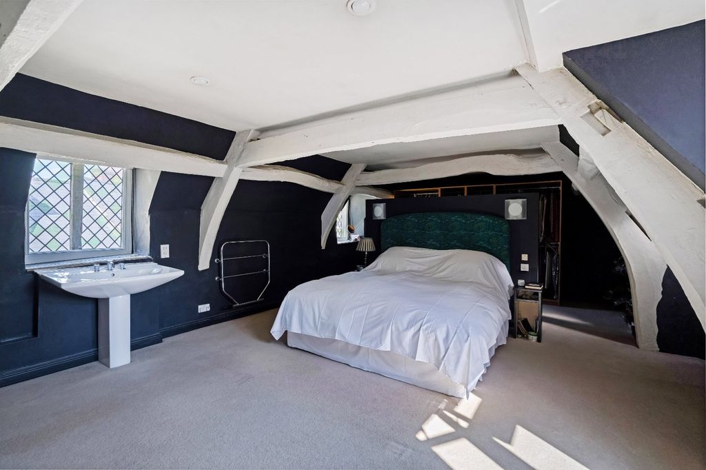 Additional image 11 of 10 bed town house for salePark Street, Cirencester, Gloucestershire GL7