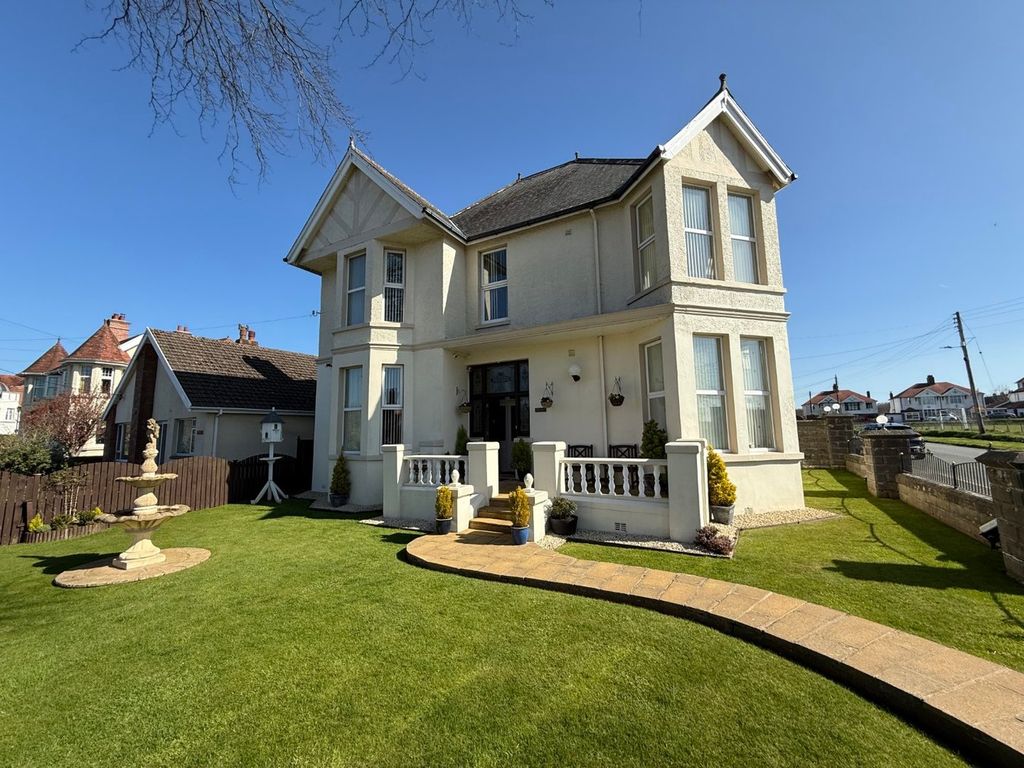 Additional image 2 of 7 bed detached house for salePark Avenue, Cardigan SA43