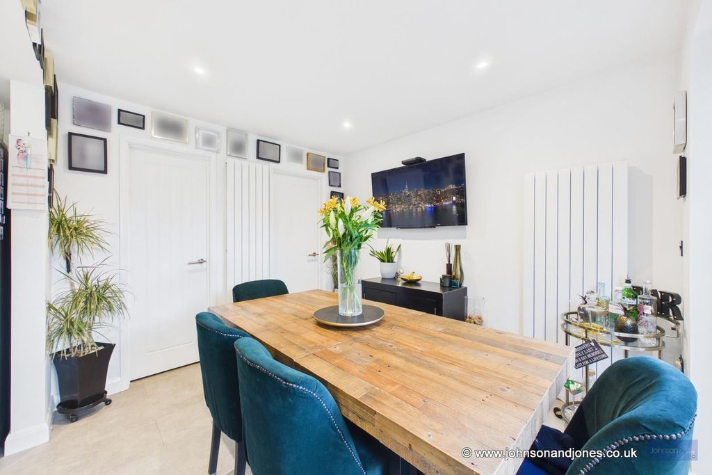 Additional image 11 of 4 bed detached house for saleLittle Green Lane, Chertsey KT16