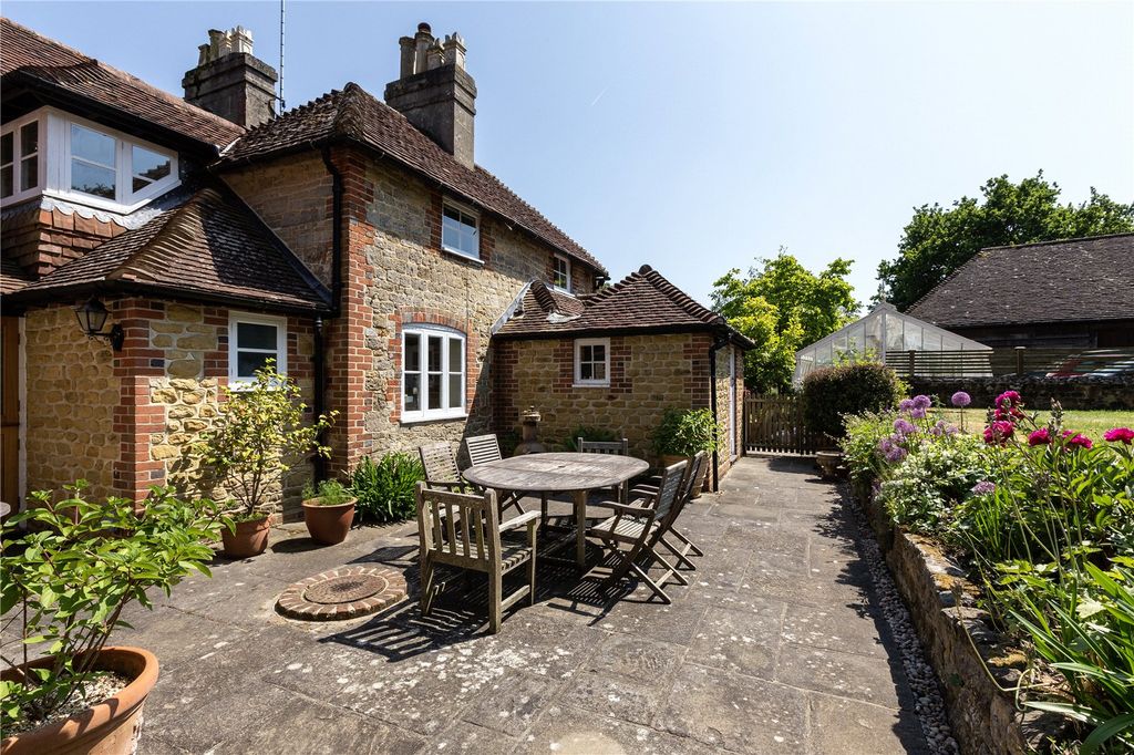 Additional image 16 of 4 bed detached house for saleLittle Bognor, Fittleworth, Pulborough, West Sussex RH20